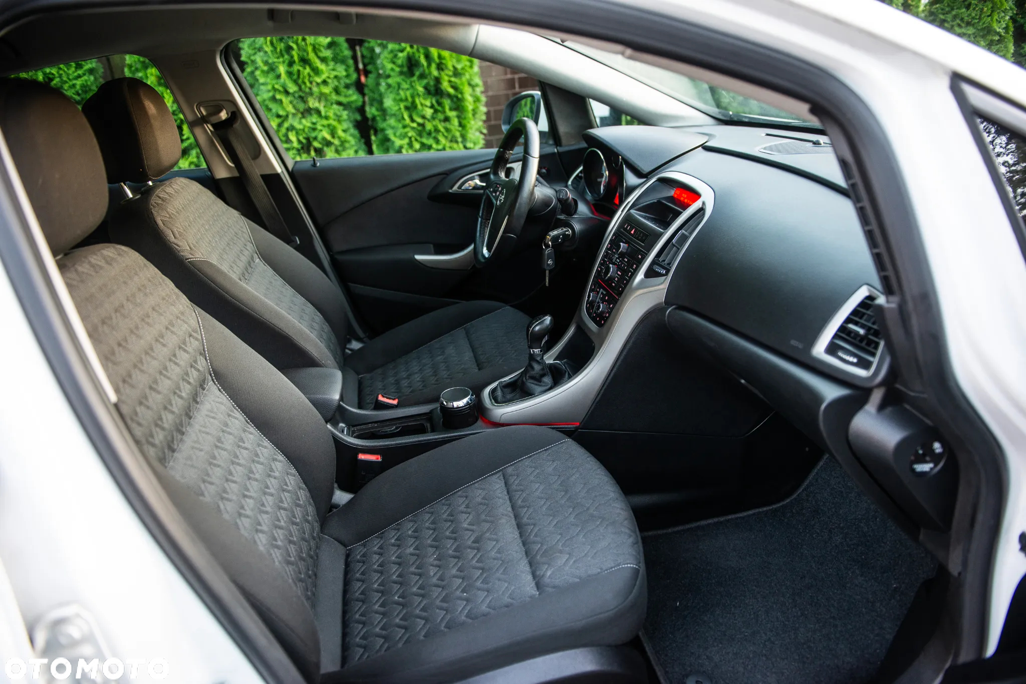 Opel Astra GTC 1.4 Turbo ecoFLEX Start/Stop - 26