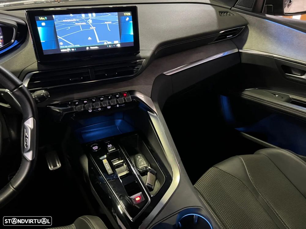 Peugeot 3008 1.6 Hybrid GT Pack e-EAT8 - 25