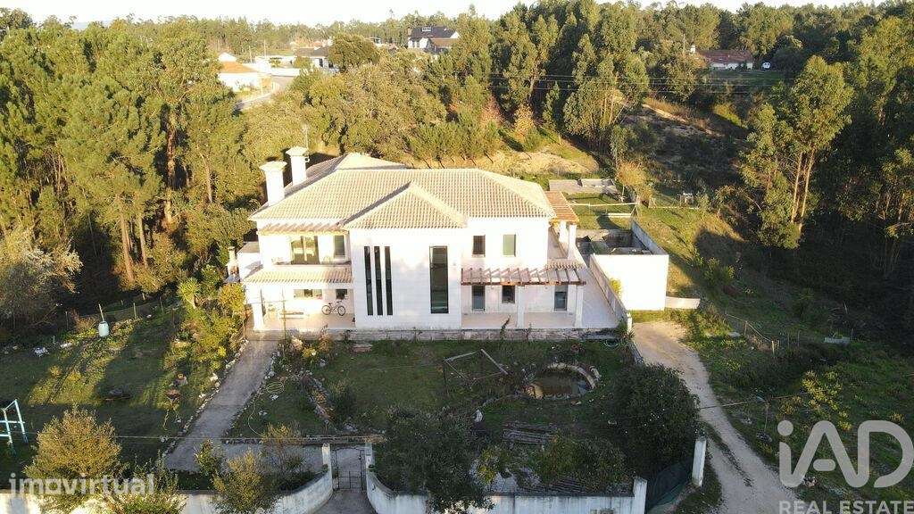 Quinta T6 em Rio de Couros e Casal dos Bernardos de 1048,00 m2 - Grande imagem: 2/25
