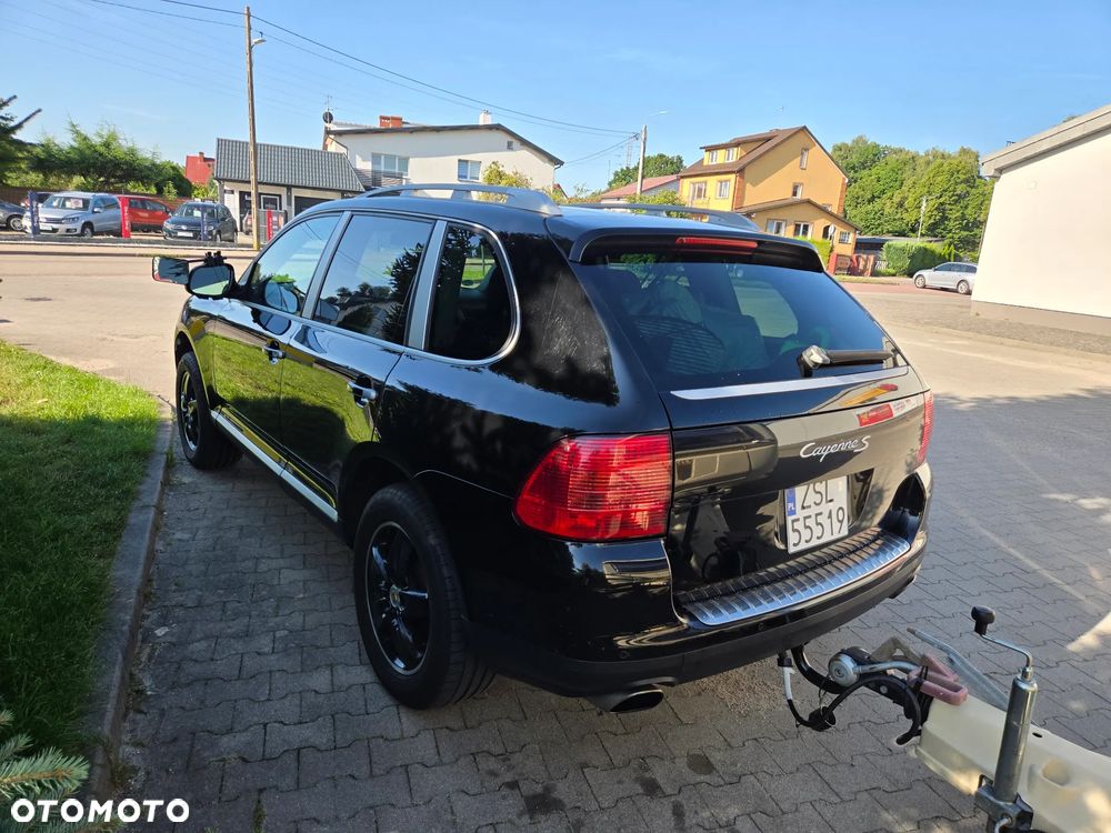 Porsche Cayenne - 18