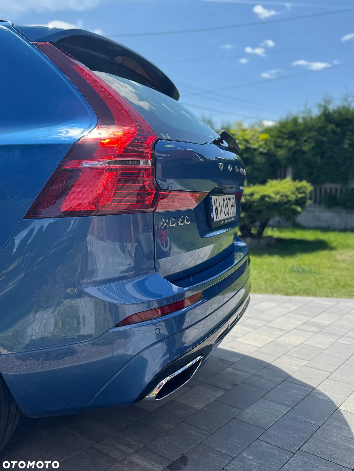 Volvo XC 60 D4 R-Design - 19