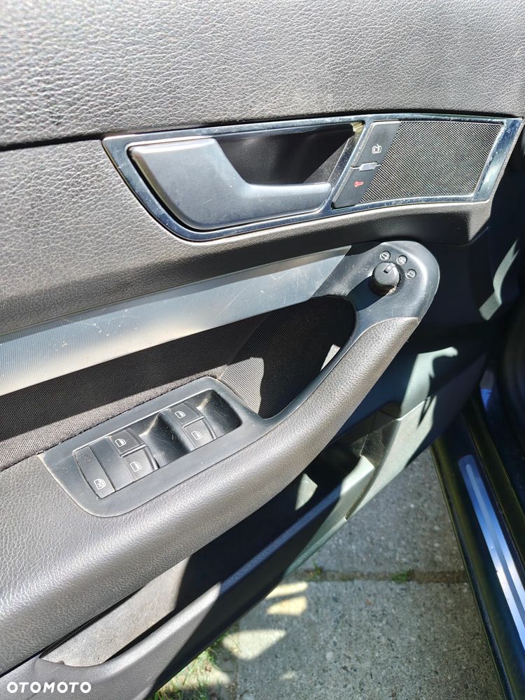 Audi A6 Avant 2.4 Multitronic - 18