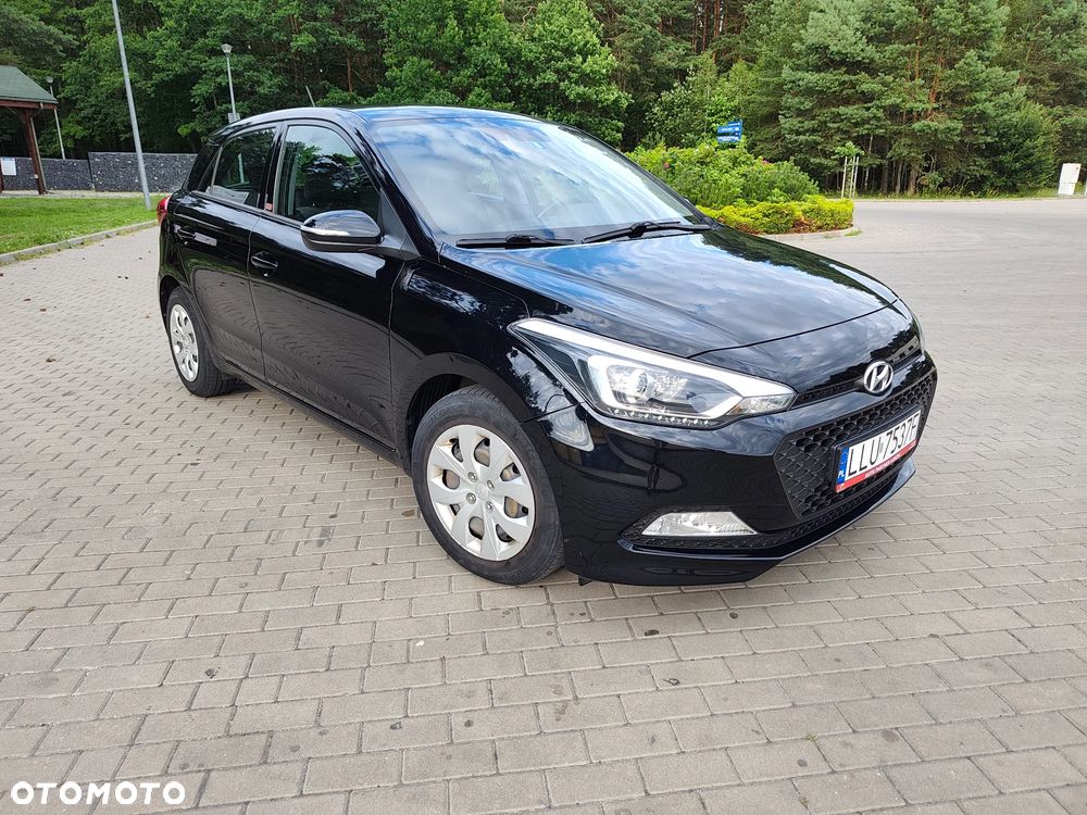 Hyundai i20 1.4 Automatik Trend - 3