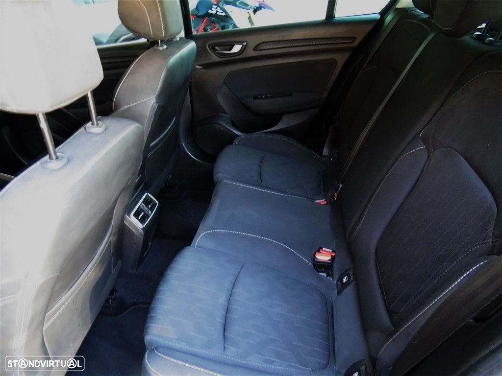 Renault Mégane Sport Tourer 1.5 Blue dCi Limited - 12