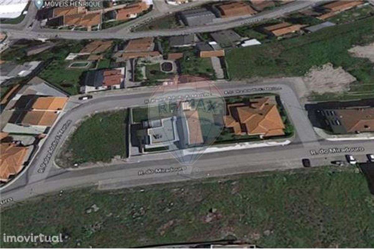 Terreno  para venda - Grande imagem: 2/5