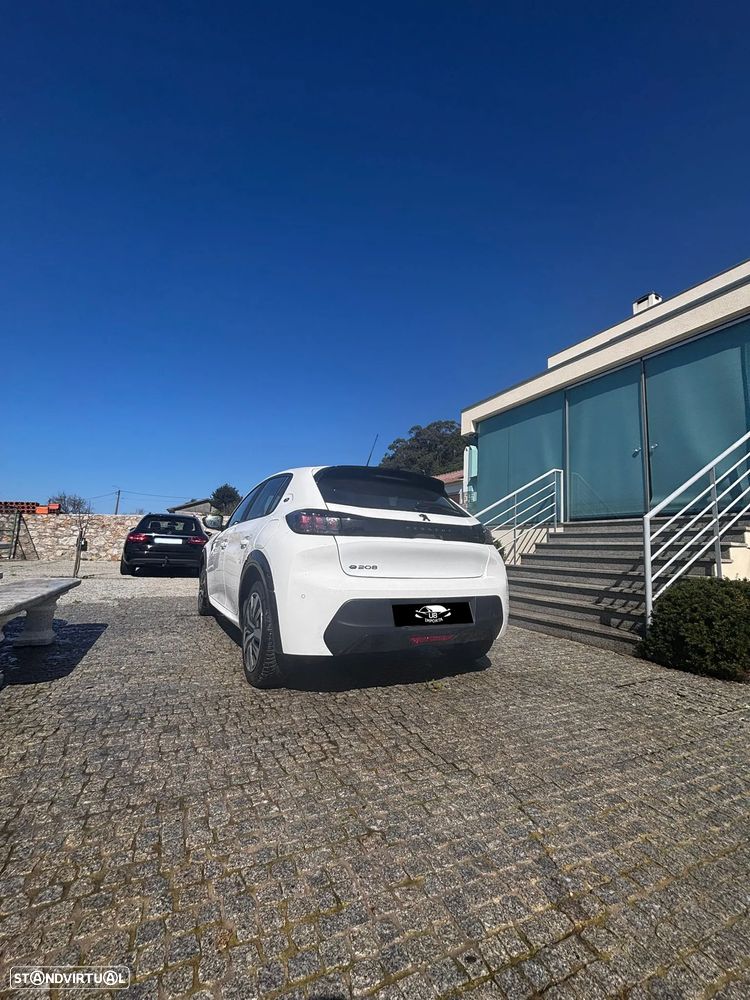 Peugeot e-208 50 kWh Active Pack - 6