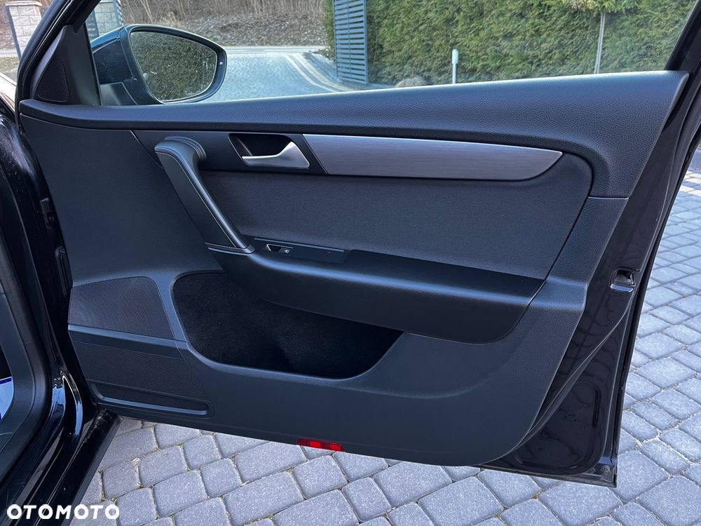 Volkswagen Passat 2.0 TDI Comfortline DSG - 20