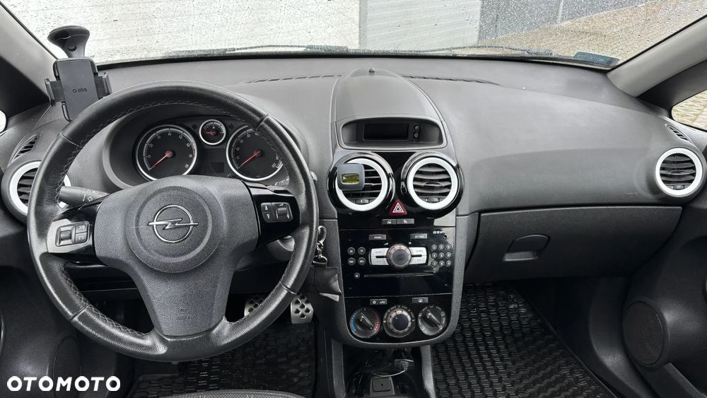 Opel Corsa 1.4 16V Sport - 8