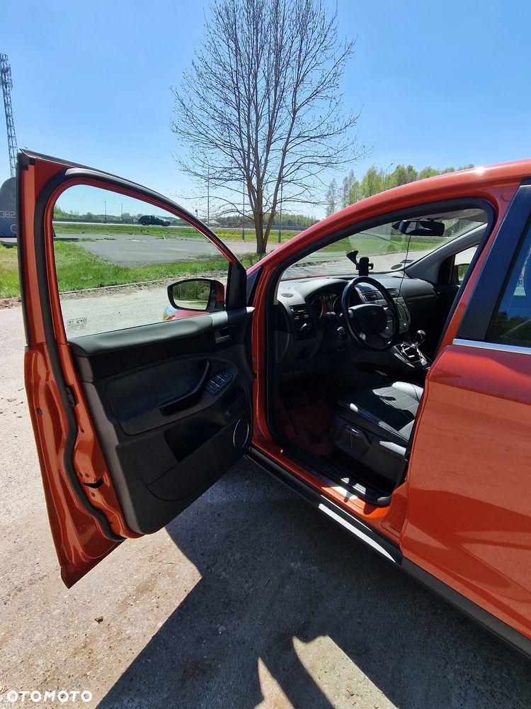 Ford Kuga 2.0 TDCi 4x4 Titanium - 7