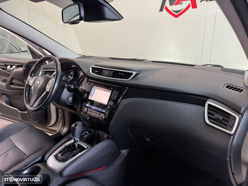 Nissan Qashqai 1.6 dCi Xtronic TEKNA - 20