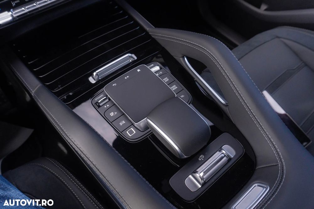 Mercedes-Benz GLE Coupe AMG 53 PHEV - 26