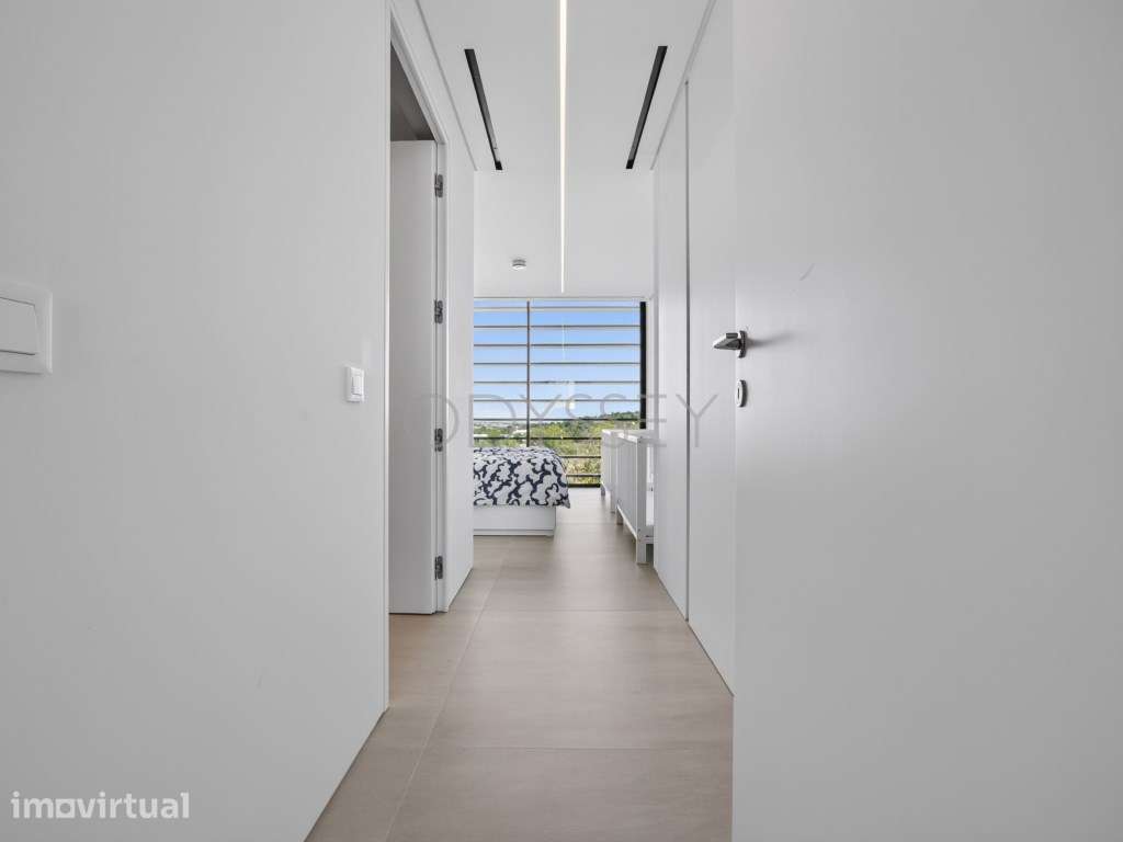 Penthouse Totalmente Mobilado com Piscina Privativa no Rooftop - Grande imagem: 5/43