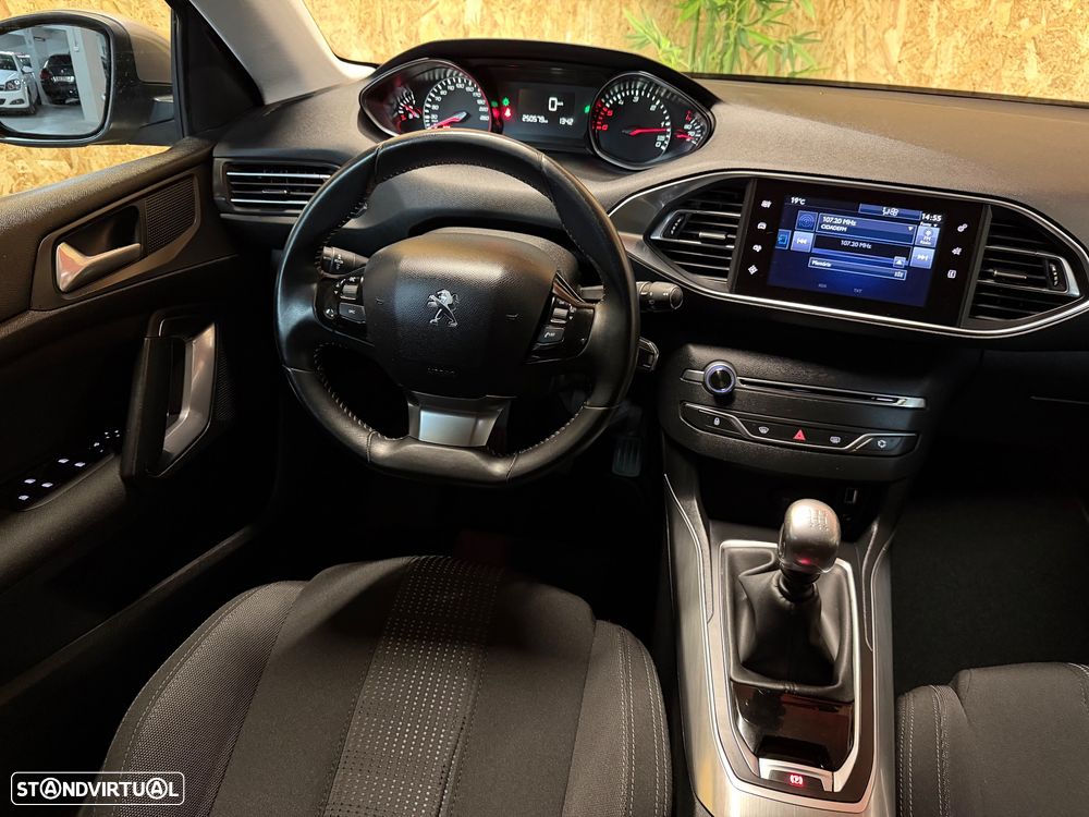 Peugeot 308 1.6 BlueHDi Allure J17 - 14