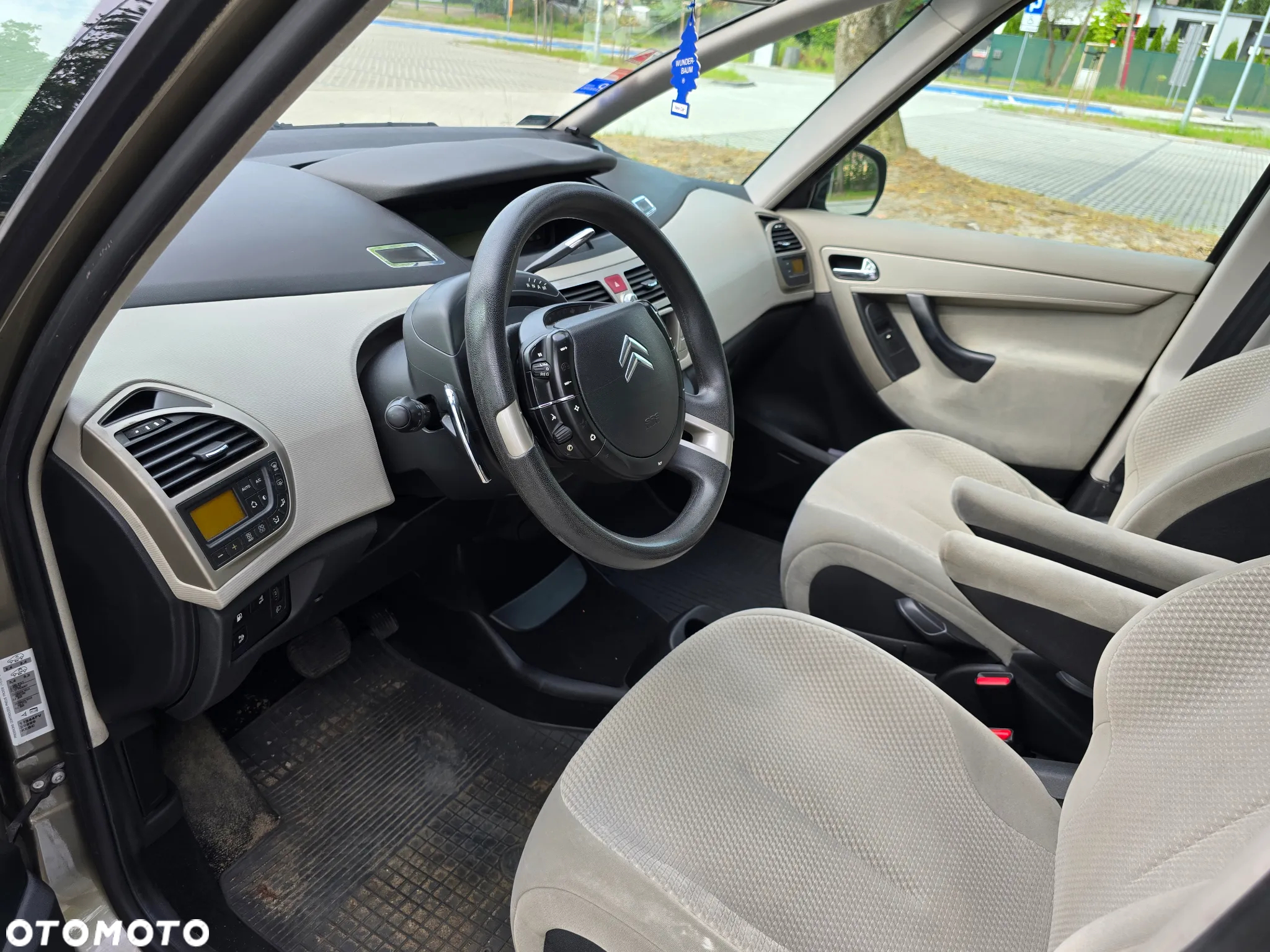 Citroën C4 Picasso - 20