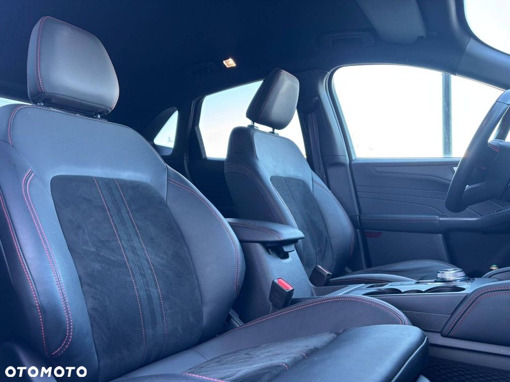 Ford Kuga - 15