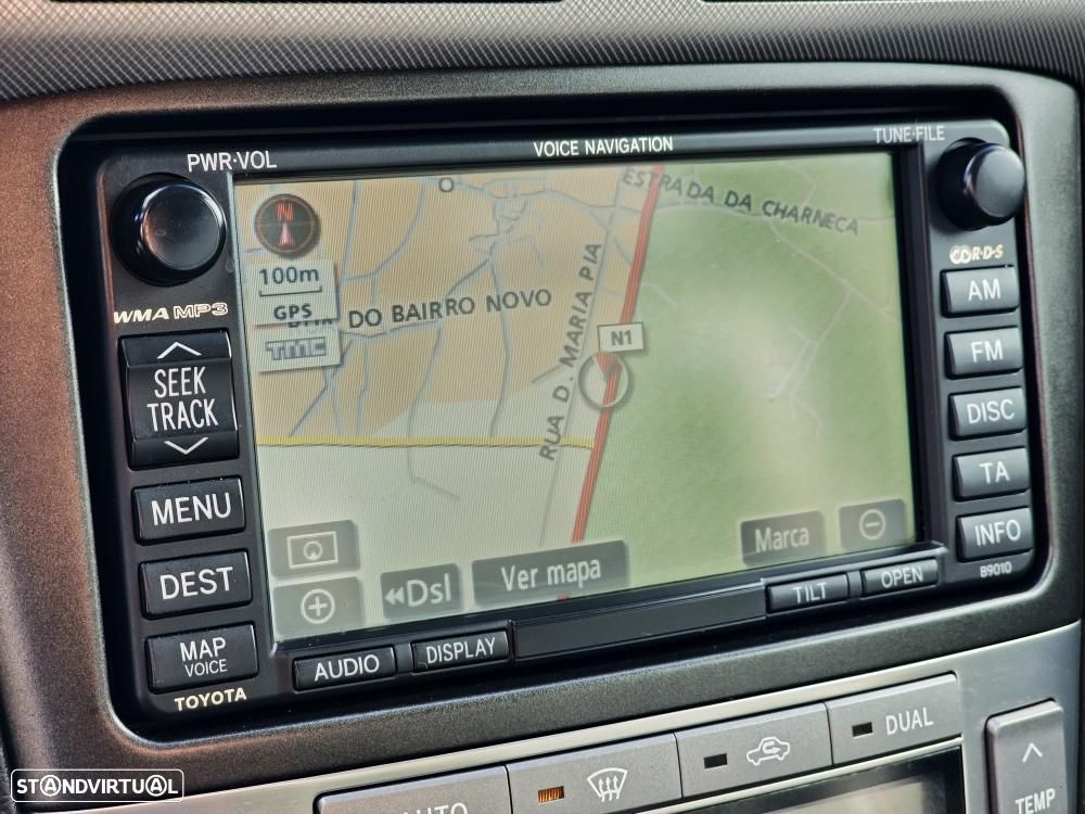 Toyota Avensis SW 2.2 D-4D Sol+P.Multimédia - 19