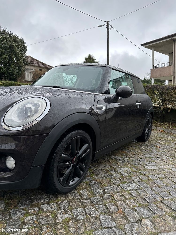 MINI 3 Portas Cooper D - 2