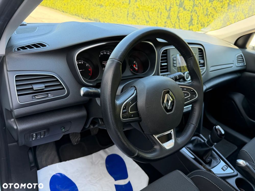 Renault Megane ENERGY TCe 100 LIFE - 5