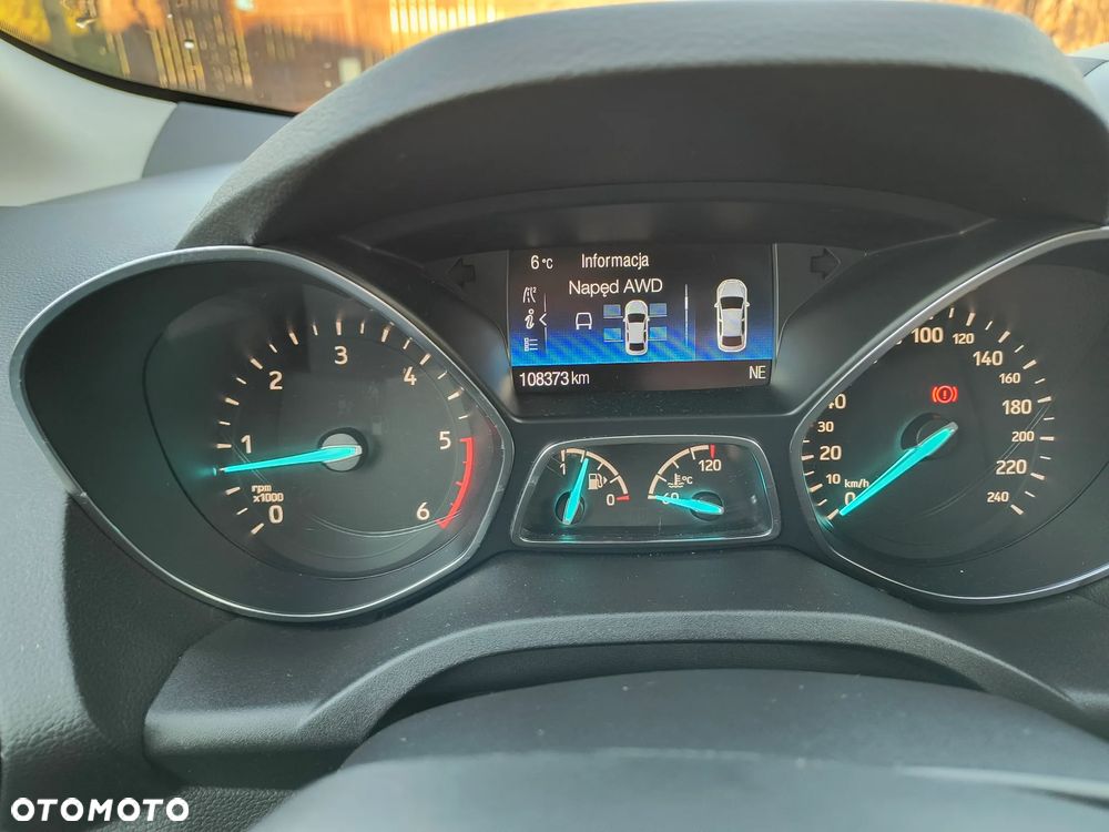 Ford Kuga 2.0 TDCi 4WD Titanium - 33