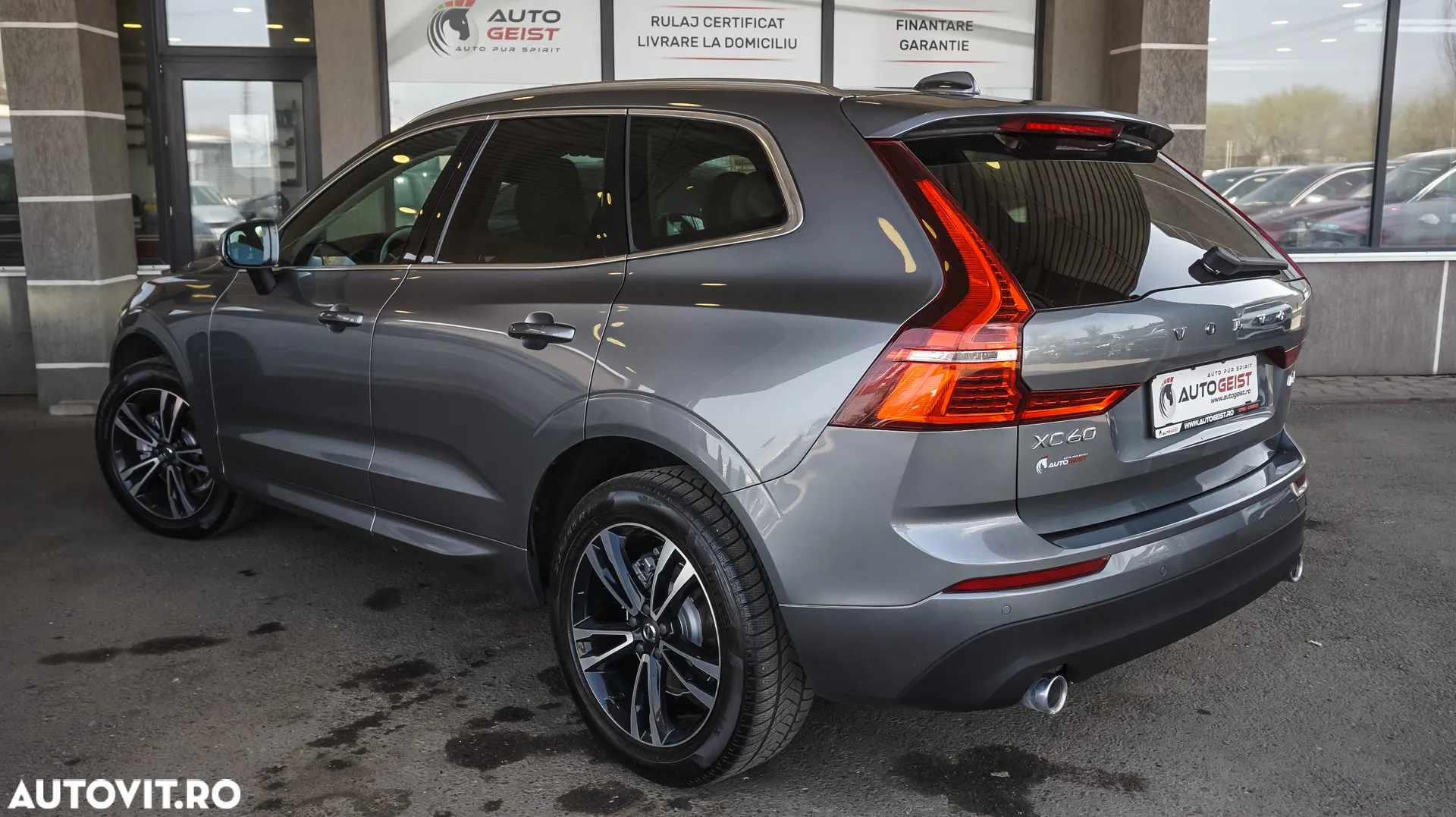 Volvo XC 60 D4 AWD Geartronic Inscription - 32