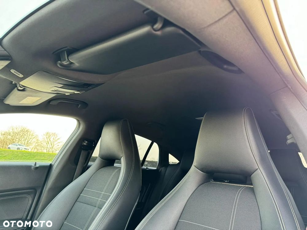 Mercedes-Benz CLA 220 (CDI) d AMG Line - 37