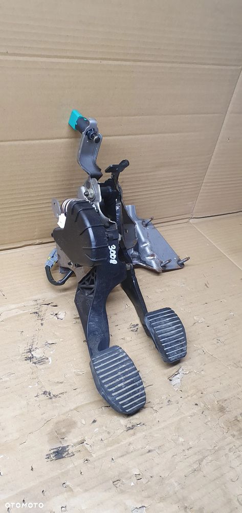 Pedały pedał sprzęgła hamulca Peugeot 3008 - 4