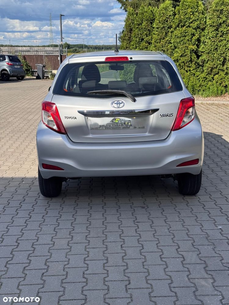 Toyota Yaris 1.4 D-4D Life - 6