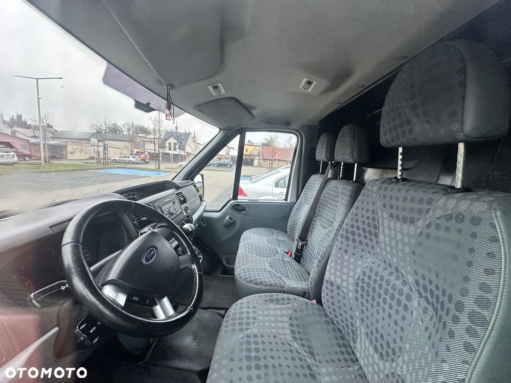 Ford Transit - 15