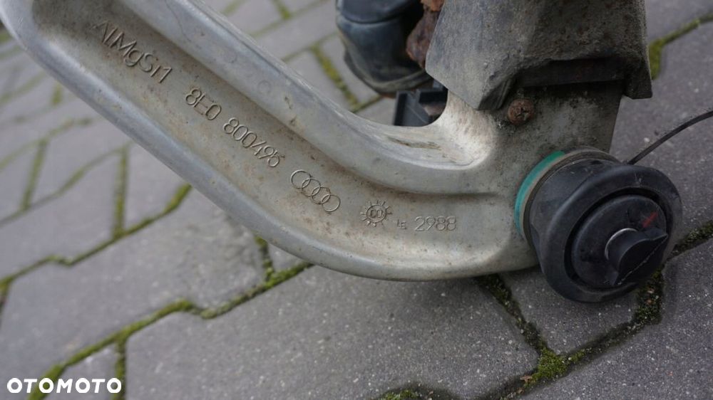 ZAŚLEPKA OSŁONA PLASTIK AUDI A4 B6 SEDAN 2001 - 15