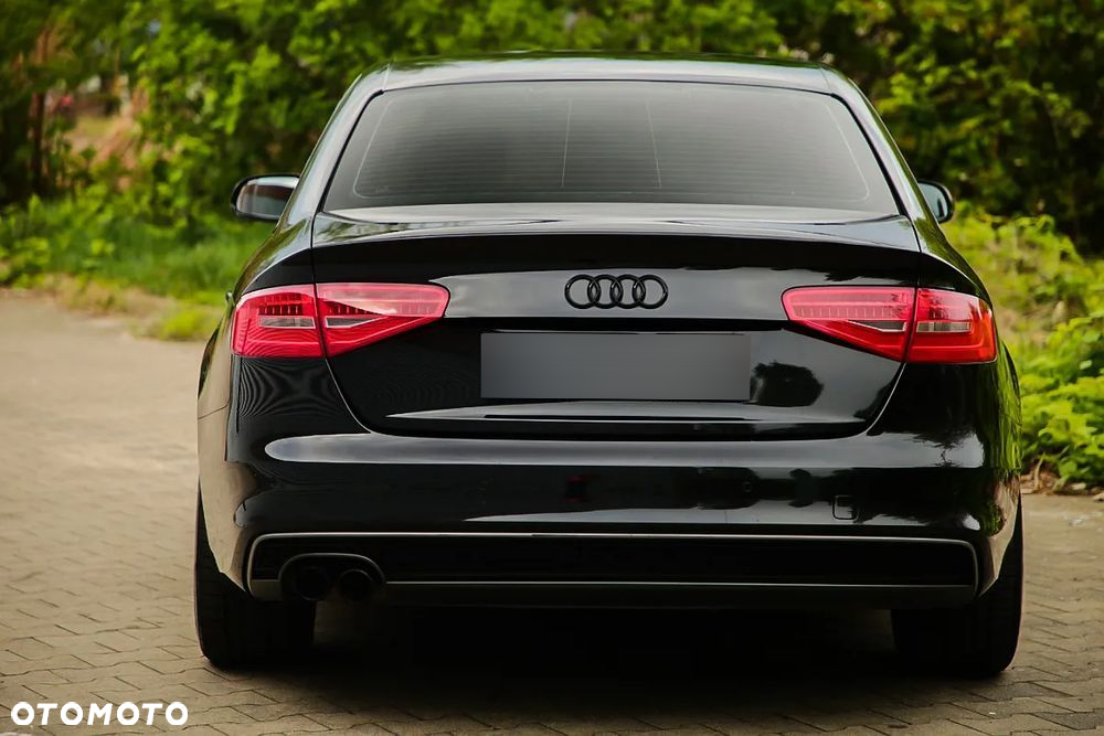 Audi A4 1.8 TFSI quattro S line Sportpaket - 7