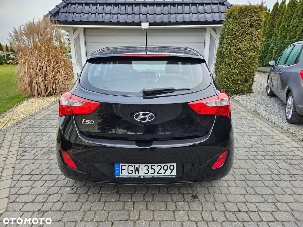 Hyundai i30 i30cw 1.4 Fifa World Cup Edition - 5
