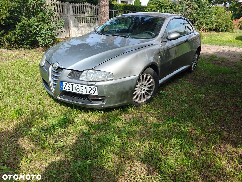 Alfa Romeo GT - 2
