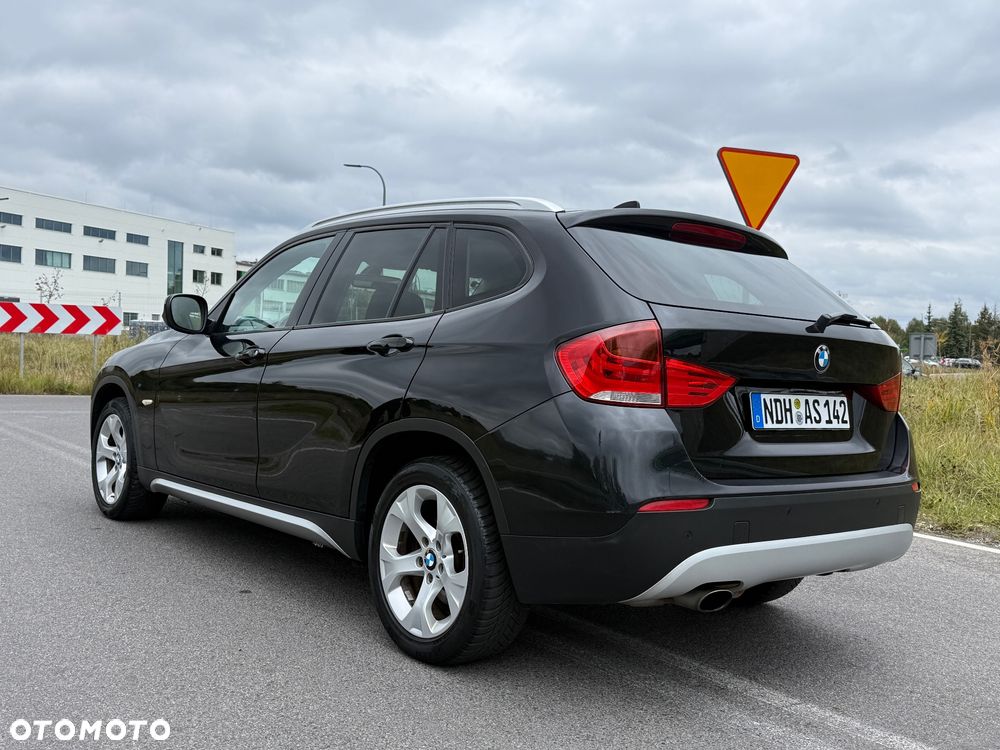 BMW X3 2.0i - 10