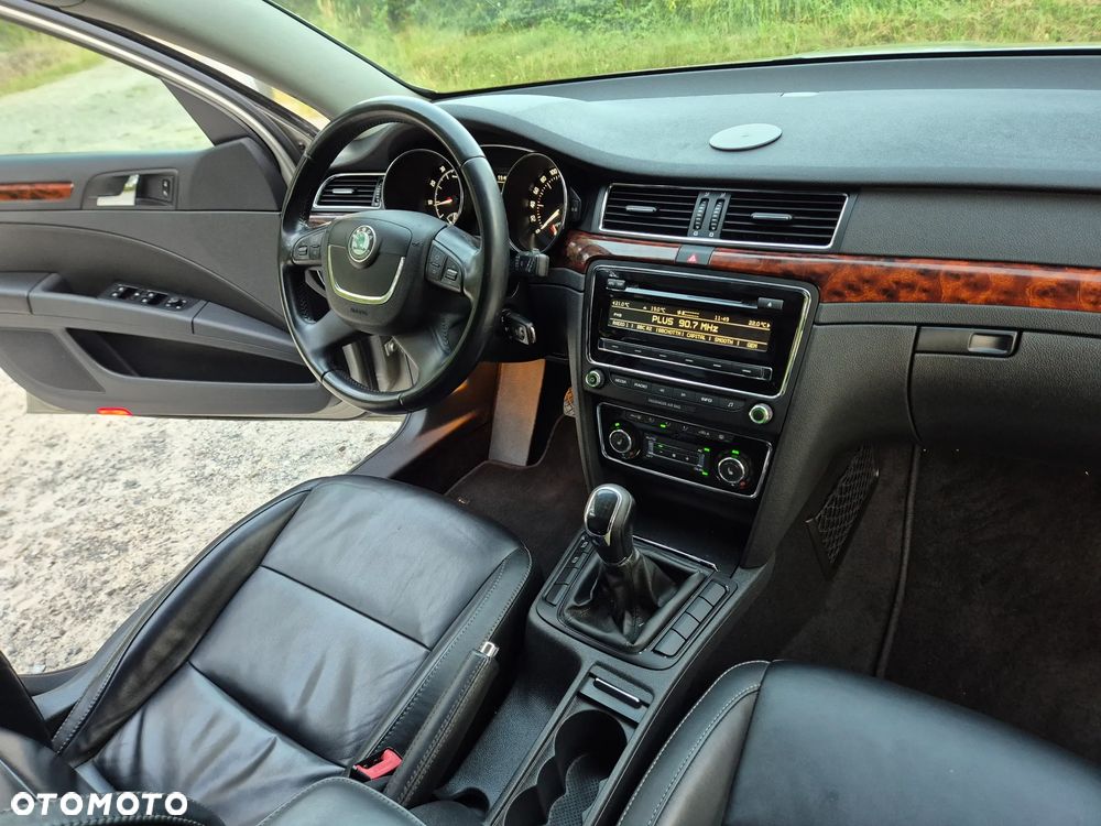 Skoda Superb 1.8 TSI Elegance - 22