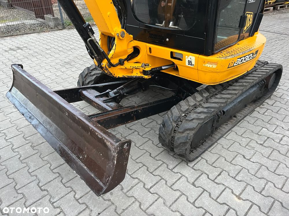 JCB 8030 ZTS - 8