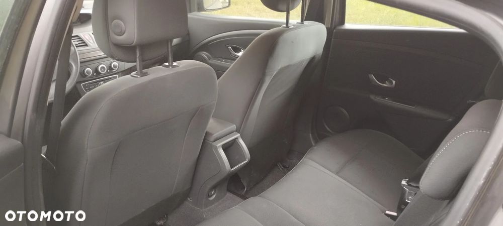 Renault Megane - 10