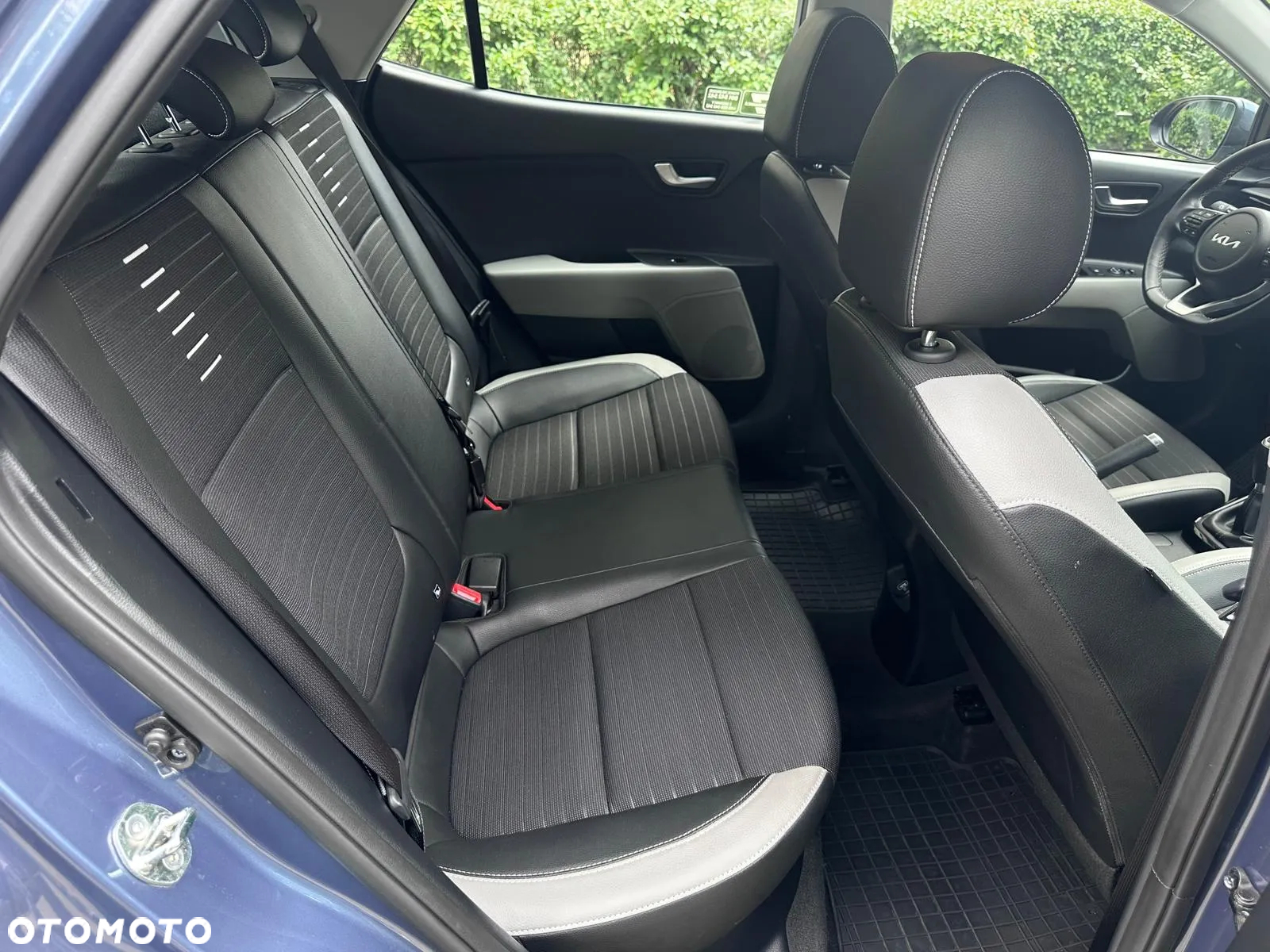 Kia Stonic 1.0 T-GDI L - 13