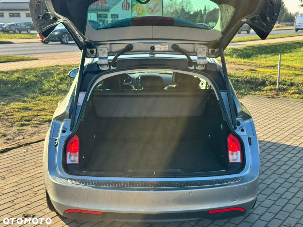 Opel Insignia 2.0 CDTI 150 Jahre - 25