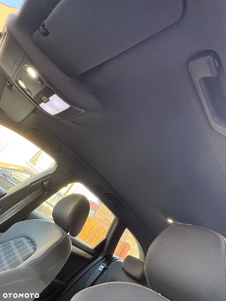 Audi A4 Avant 2.0 TDI Quattro - 27