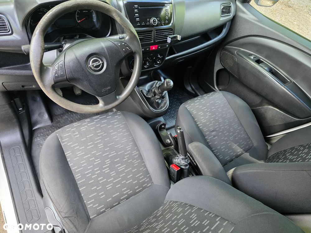 Renault Clio 1.5 dCi Energy Alize - 8