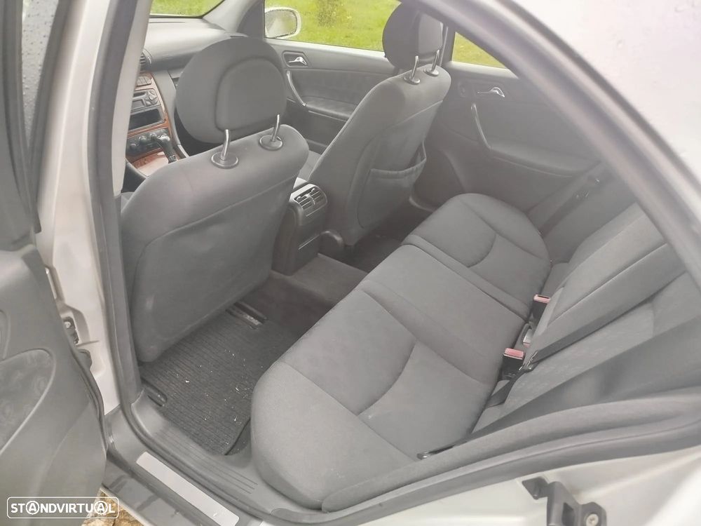 Mercedes-Benz C 220 - 7