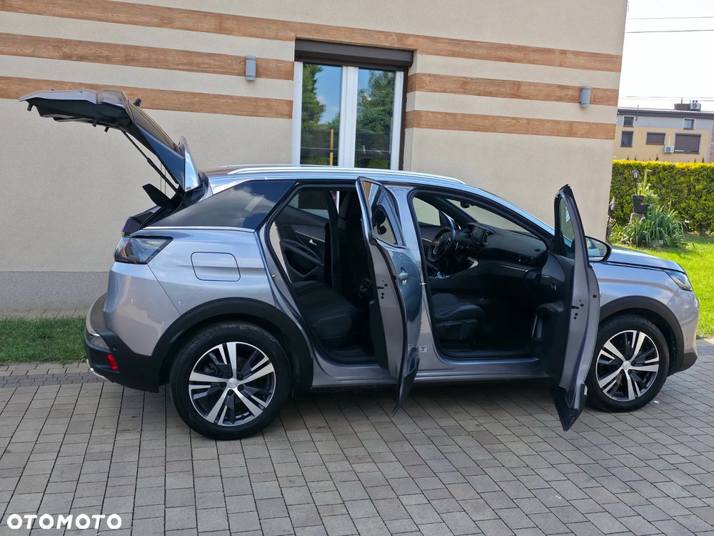 Peugeot 3008 1.6 PureTech Hybrid4 PHEV Allure S&S EAT8 - 17