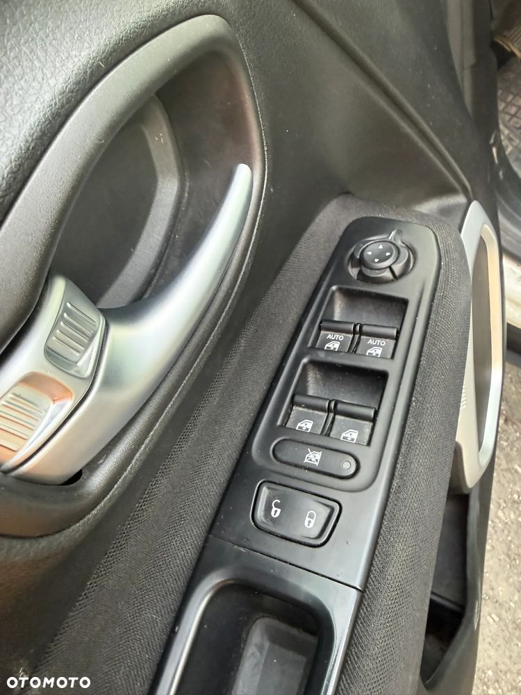 Jeep Renegade 1.0 GSE T3 Turbo Sport FWD S&S - 9