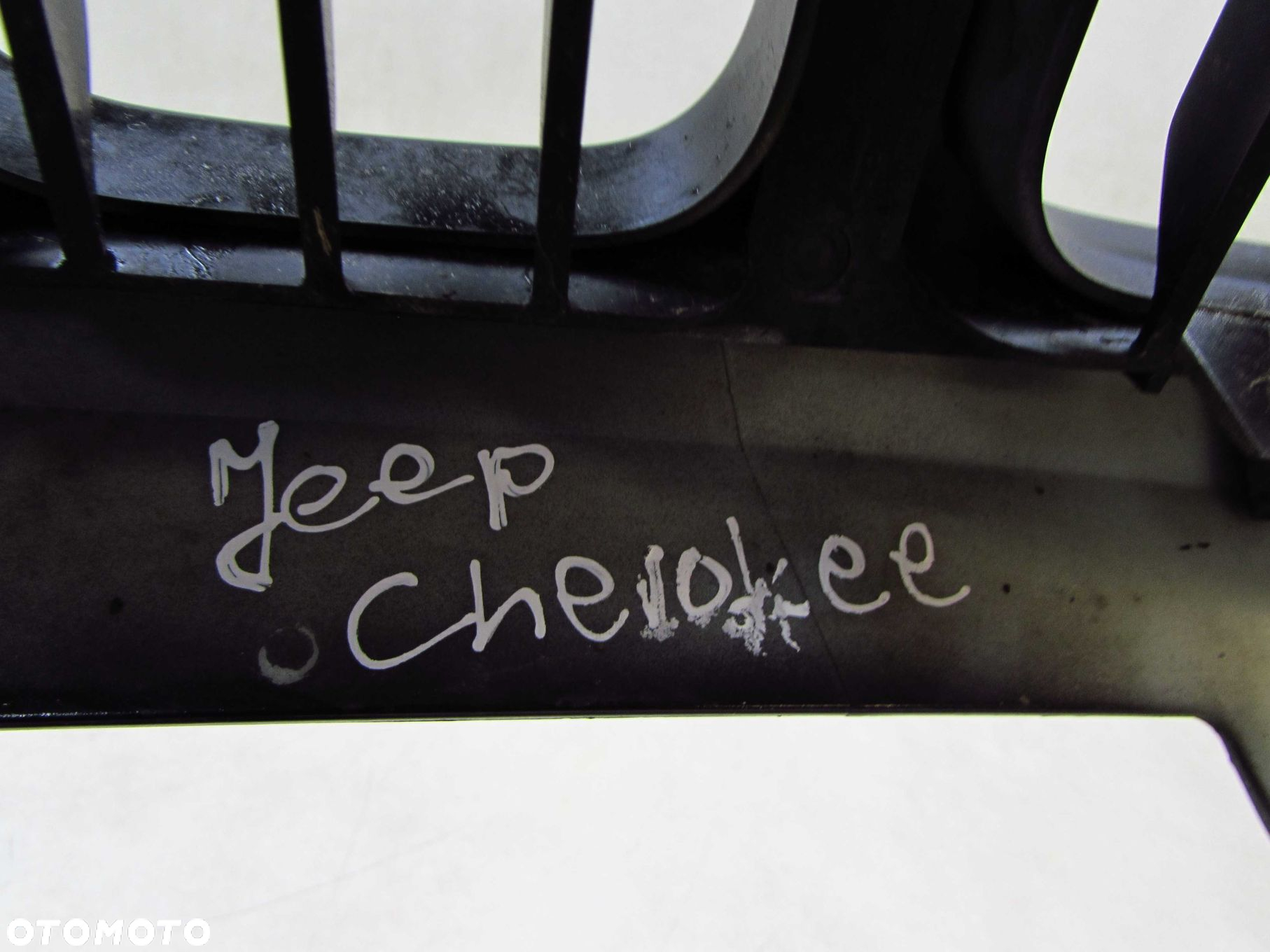 JEEP CHEROKEE KJ LIBERTY LIFT 01-07 GRILL ATRAPA CHLODNICY - 14