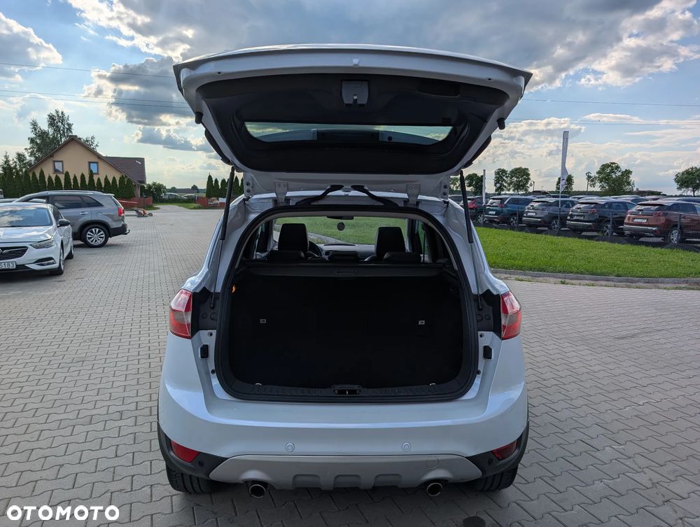 Ford Kuga 2.0 TDCi 4x4 Titanium - 38