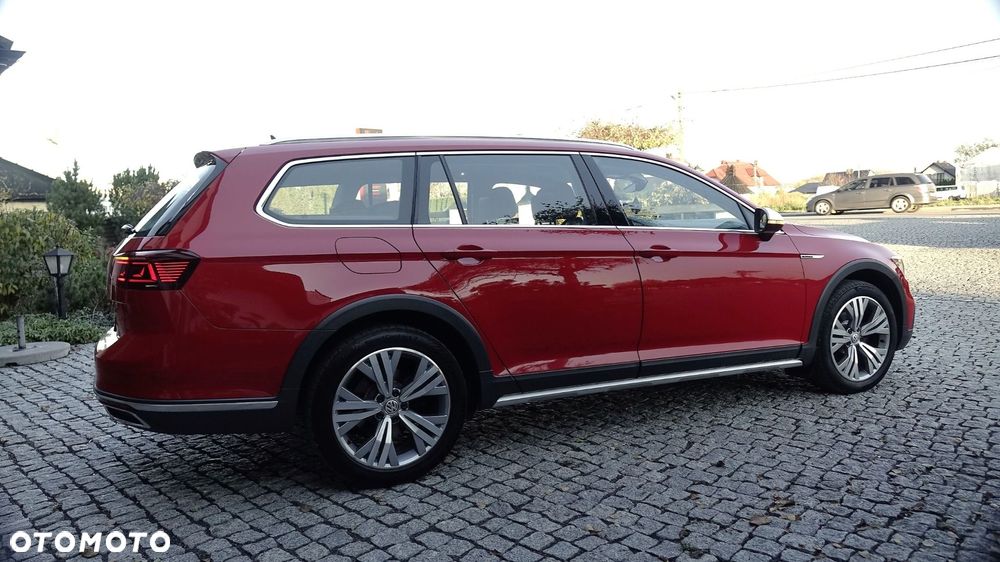 Volkswagen Passat Alltrack - 17