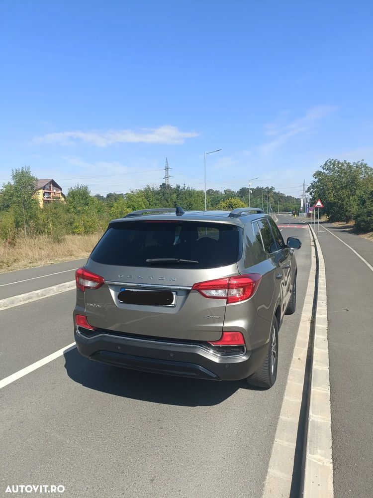 SsangYong REXTON 2.2 e-XDi 220 2WD Aut. Quartz - 3