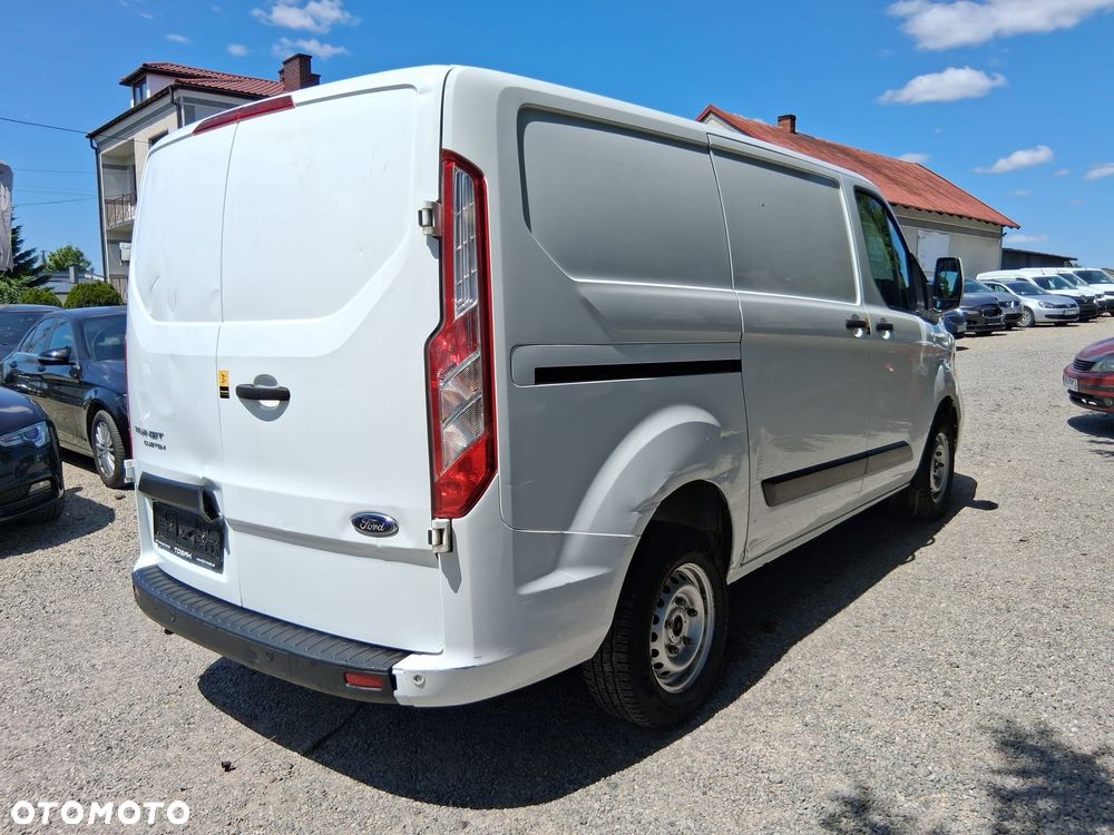 Ford Transit Custom - 10