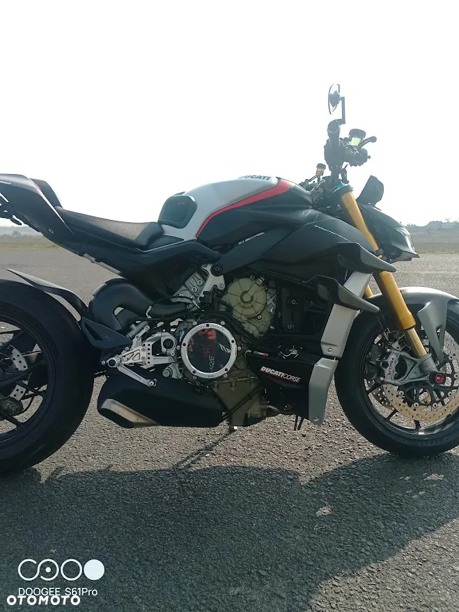 Ducati Streetfighter V4 - 16