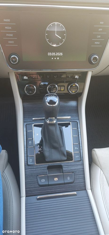 Skoda Superb 2.0 TDI SCR Style DSG - 32